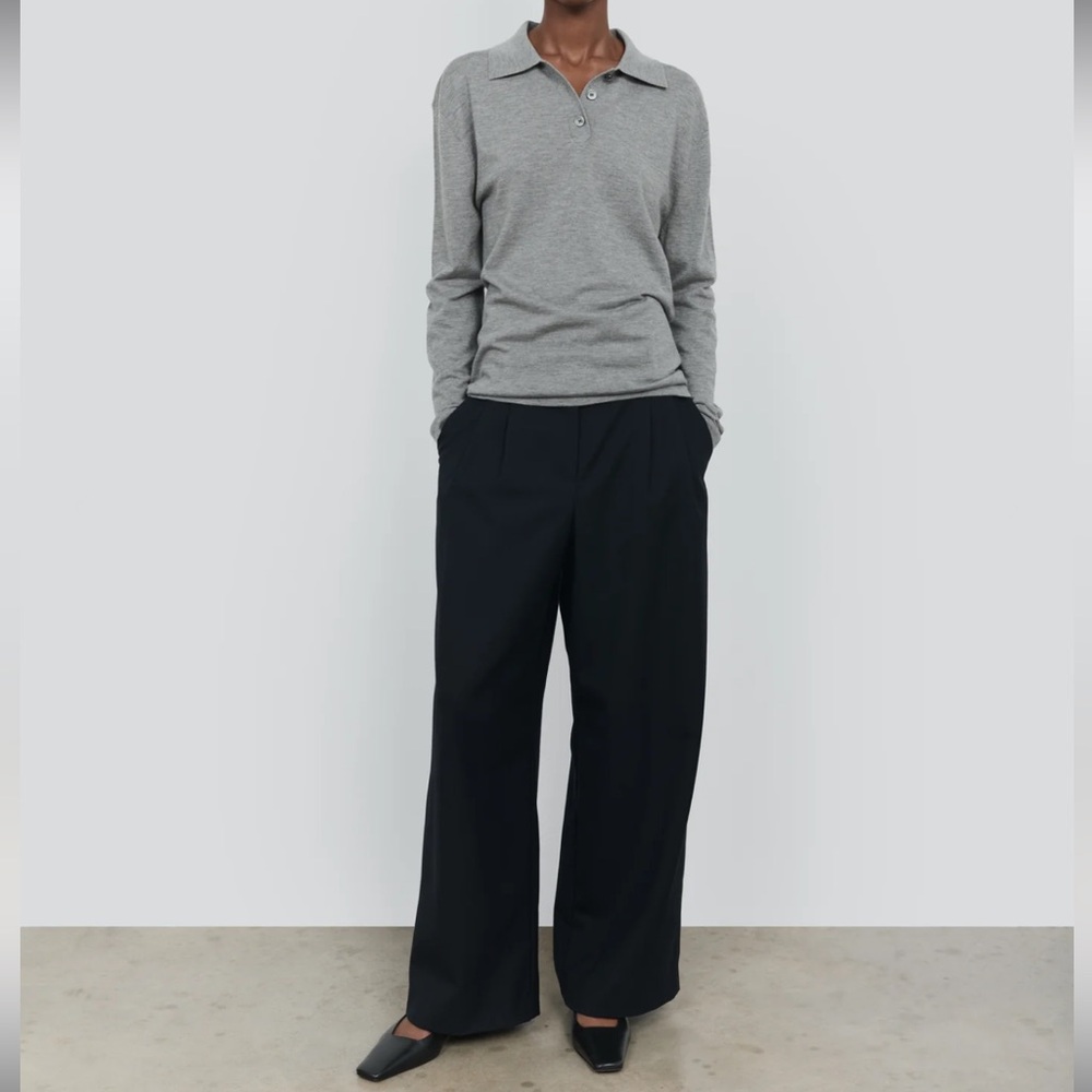 440ME Grey Essential Cashmere Silk Polo — Large $200USD - Picture 7 of 7